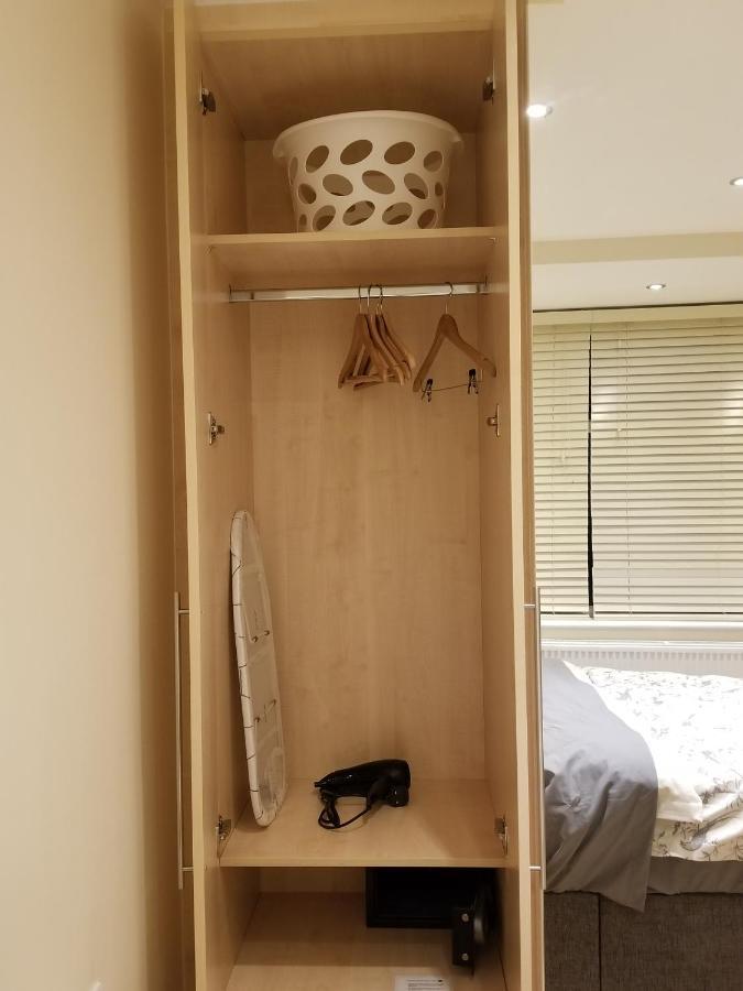 London Luxury Apartments 5 Min Walk From Ilford Station, With Free Parking Free Wifi Zewnętrze zdjęcie