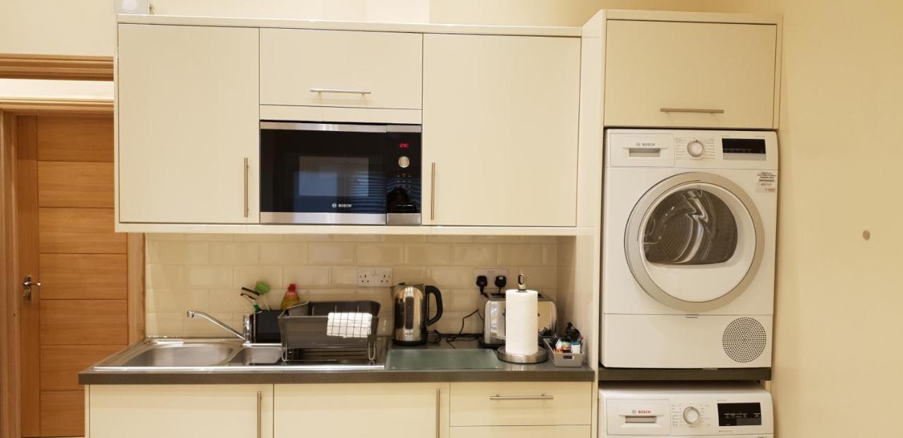 London Luxury Apartments 5 Min Walk From Ilford Station, With Free Parking Free Wifi Zewnętrze zdjęcie