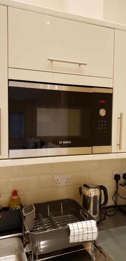 London Luxury Apartments 5 Min Walk From Ilford Station, With Free Parking Free Wifi Zewnętrze zdjęcie