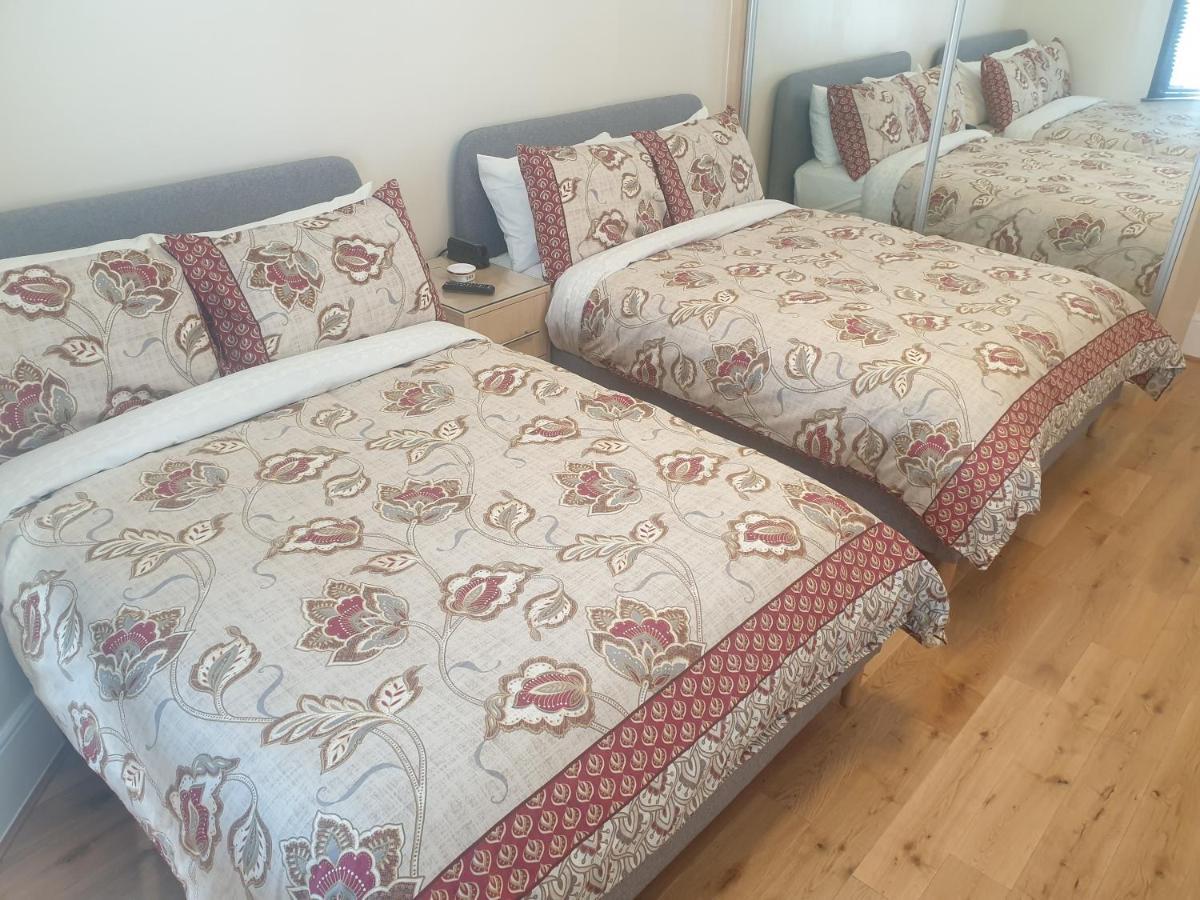 London Luxury Apartments 5 Min Walk From Ilford Station, With Free Parking Free Wifi Zewnętrze zdjęcie