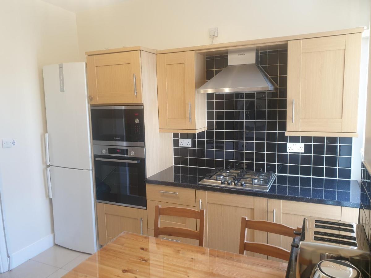 London Luxury Apartments 5 Min Walk From Ilford Station, With Free Parking Free Wifi Zewnętrze zdjęcie