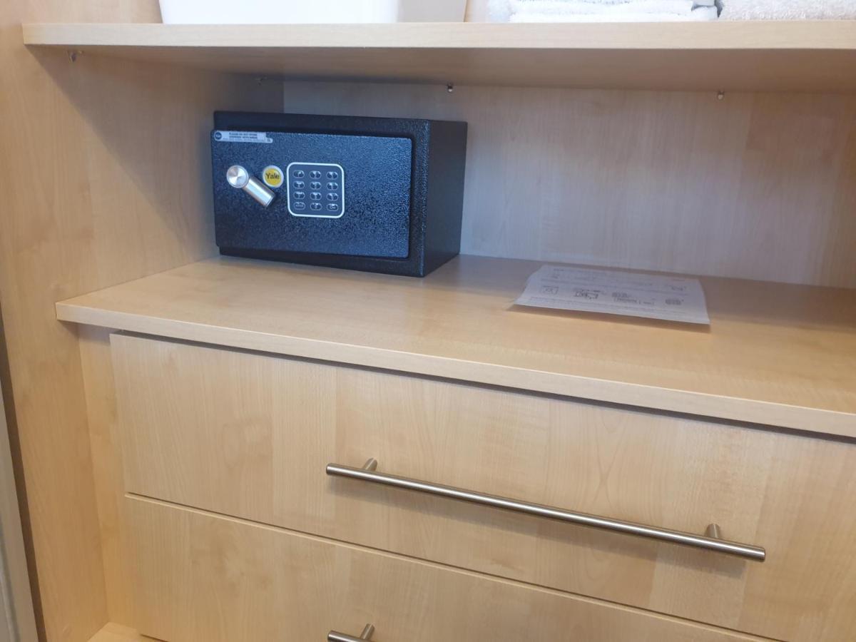 London Luxury Apartments 5 Min Walk From Ilford Station, With Free Parking Free Wifi Zewnętrze zdjęcie