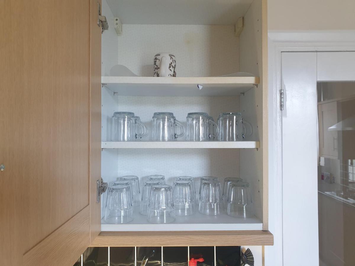 London Luxury Apartments 5 Min Walk From Ilford Station, With Free Parking Free Wifi Zewnętrze zdjęcie